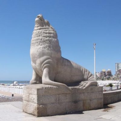 monumento-al-lobo-marino